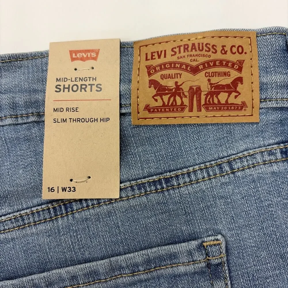 Levis Mid Length Classic Denim Shorts Womens 33 Hyper Soft Blue Jeans NEW